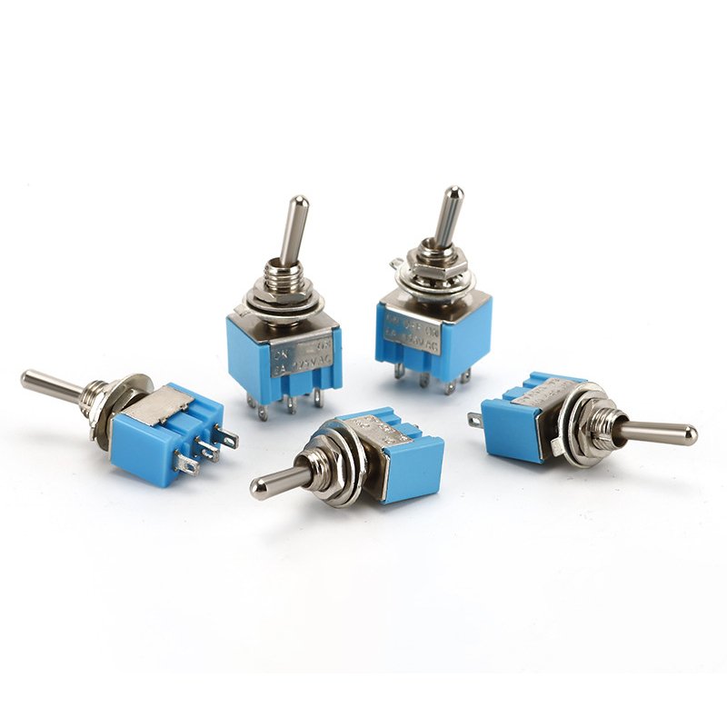 Metal toggle switch