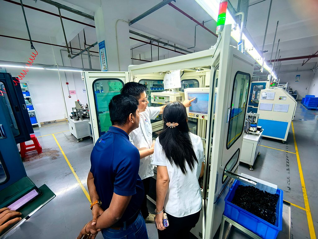 The customer visited our workshop